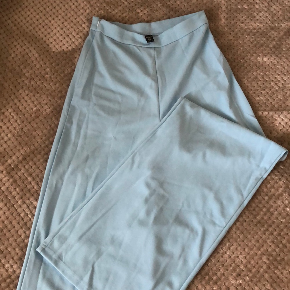 Pants - Picture 3 of 4